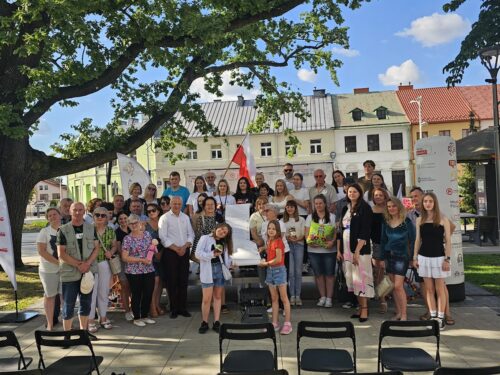 Tour de Konstytucja – przystanek w Rawie Mazowieckiej